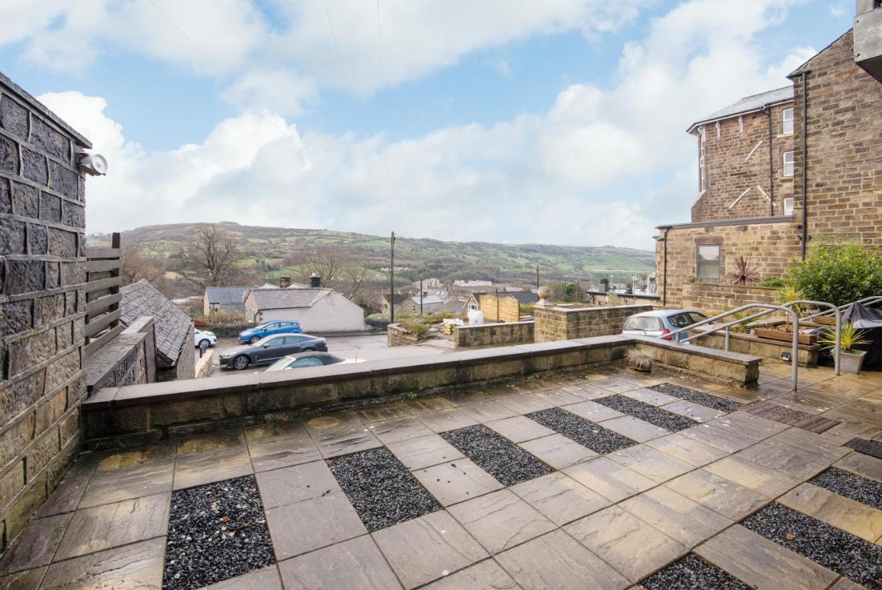 Apartamento Immaculate 3 Bed House - Stunning Balcony Views Matlock  Exterior foto