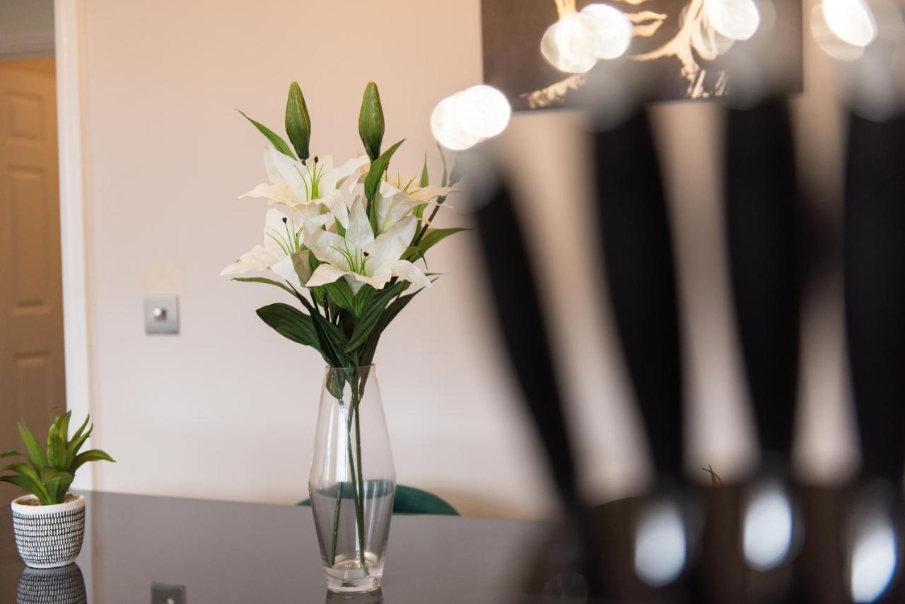 Apartamento Immaculate 3 Bed House - Stunning Balcony Views Matlock  Exterior foto